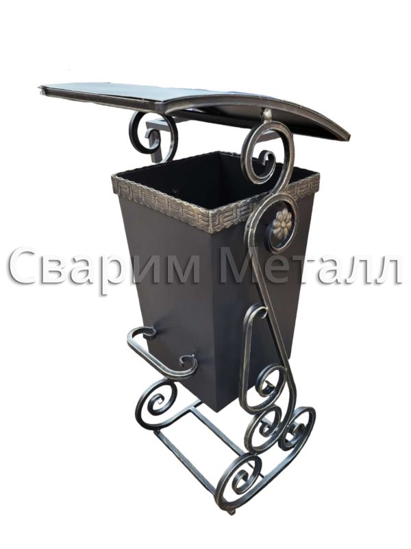 Кованая урна